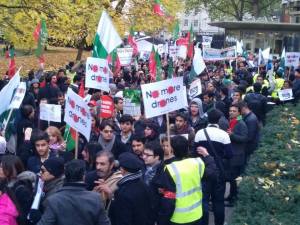 995561_574272615973677_1033524557_n