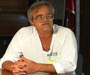 996134_668475289861685_2100804549_n