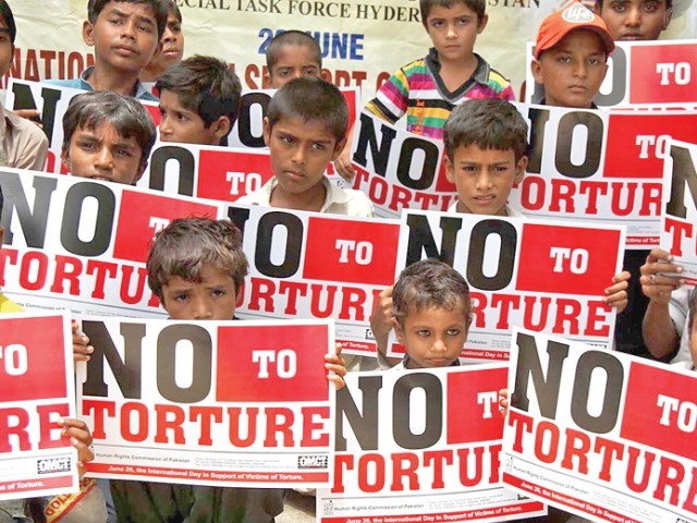 728063-WithTortureSeminarstorycopy-1403890357-985-640x480