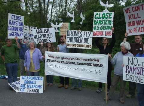 Ramstein-solidarity-smallest